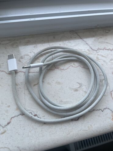 Kabellər: Kabel Apple, Type C (USB-C), İşlənmiş