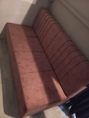 Masa və oturacaq dəstləri: PlayStation oyun guşəsi – tam set Tərkib: - Divara quraşdırılmış düz — 2