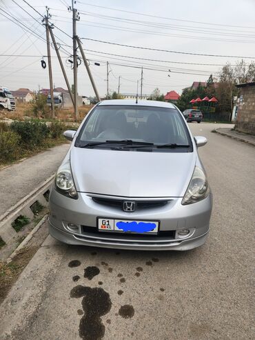 Honda: Honda Fit: 2002 г., 1.5 л, Вариатор, Бензин, Хэтчбэк