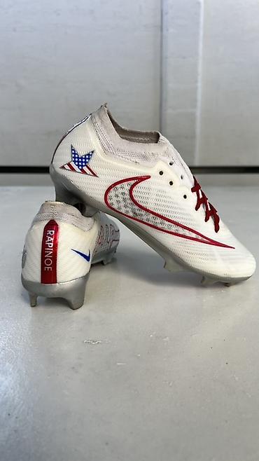 коллекция: Футбольные бутсы Nike Mercurial Vapor — специальная версия Rapinoe - — 3