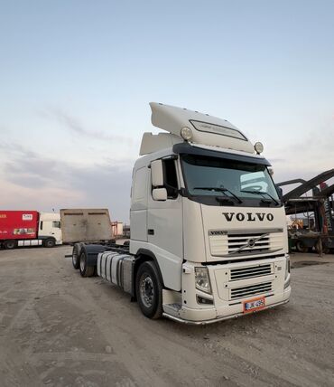 машина электронный: Грузовик, Volvo, Б/у