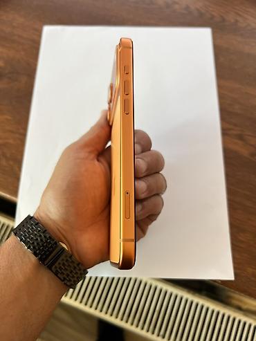 Apple iPhone: IPhone 17 Pro Max, 256 GB, Narıncı, Face ID — 5