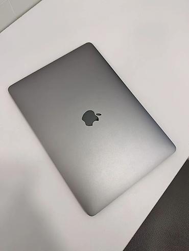 MacBook Pro 13" (2017, Two Thunderbolt 3 ports), цвет Space Gray