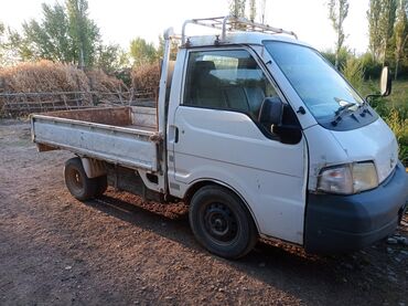 краун машина: Mazda BONGO: 2002 г., 2 л, Механика, Бензин