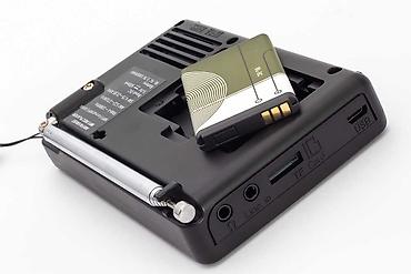 mikrofon qiymetleri: HanRongDa K-603 portativ radio və media pleyer Xüsusiyyətlər: - Tam — 5