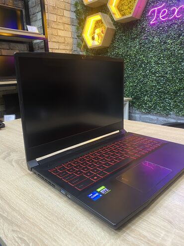 samsung notebook adapter: İşlənmiş MSI, 15.6 ", Intel Core i5, 512 GB, Ödənişli çatdırılma, Rayonlara çatdırılma, Pulsuz çatdırılma
