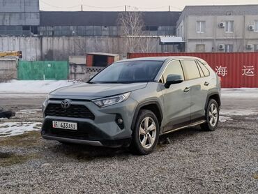 Toyota: Toyota RAV4: 2020 г., 2 л, Автомат, Бензин, Кроссовер