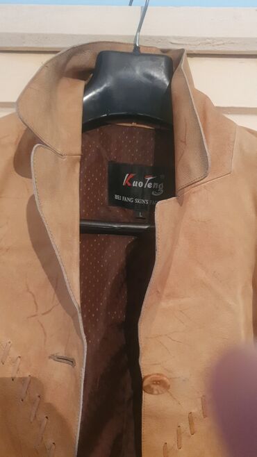 Kurtkalar: Təcili!!!Qadın üçün dəri gödəkçələr. təzədi. bir ədədi 50m. 7-8 — 6