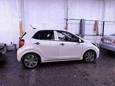 Продажа авто: Kia Morning: 2017 г., Автомат, Бензин, Хэтчбэк — 3