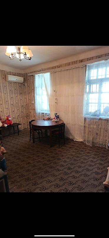 gence emlak satisi: Bakı, 3 otaqlı, Köhnə tikili, 100 kv. m — 2