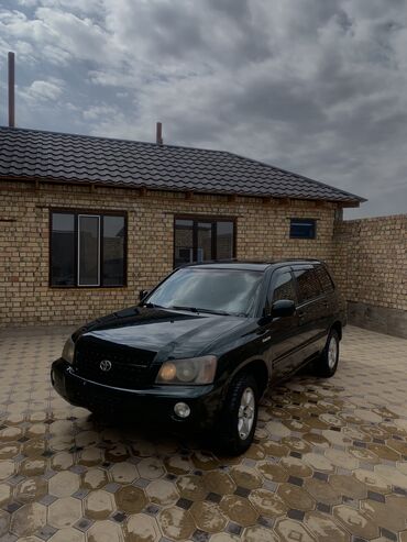 матор дизел: Toyota Highlander: 2002 г., 3 л, Автомат, Газ, Внедорожник