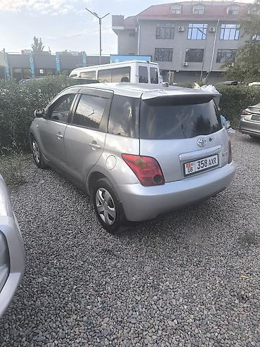 япошки машины: Toyota Ist: 2003 г., 1.5 л, Хэтчбэк — 3