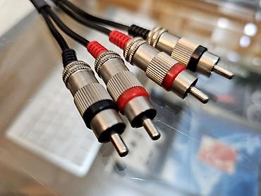 Aksesoari za TV i video: Interconnect RCA Činč Kabl 10 metara RCA audio kabl – 2x RCA na 2x RCA — 2