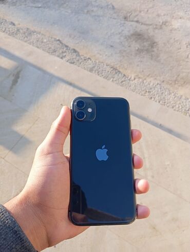 telefon a 72: IPhone 11, 64 GB, Qara, Simsiz şarj, Face ID