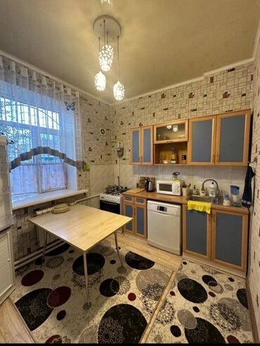 квартиры в канте продажа: 2 комнаты, 52 м², Сталинка, 1 этаж, Евроремонт