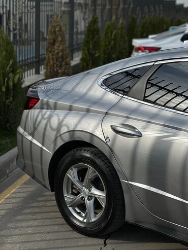 Hyundai: Hyundai Sonata: 2019 г., 2 л, Автомат, Газ, Седан — 3