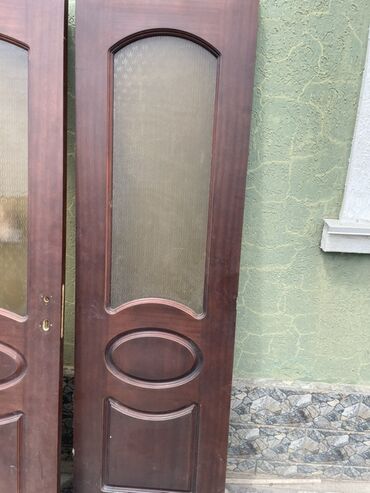 мебель из ясеня: Ички эшик айнек менен, Жыгач, түсү - Күрөң, 2000 * x 80 см, Колдонулган