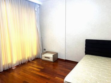 Uzunmüddətli kirayə mənzillər: Səbail rayonu, “Neftçilər” prospektində elit yaşayış kompleksi - “Port — 10