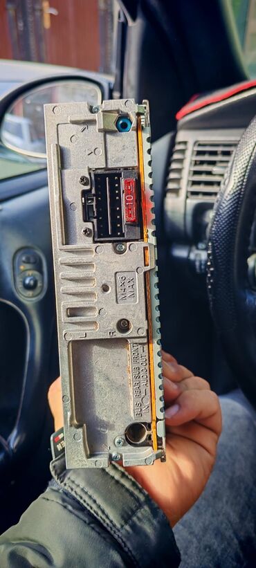 Микрофоны: Б/у Дисковой Магнитофон Sony, Самовывоз