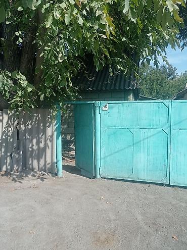 сливы коттедж: 2 комнаты, 80 м², 12 соток, Кара-Балта, Собственник — 1
