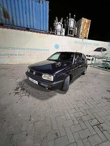 golf b4: Volkswagen Golf: 1997 г., 1.6 л, Механика, Бензин, Хэтчбэк — 1