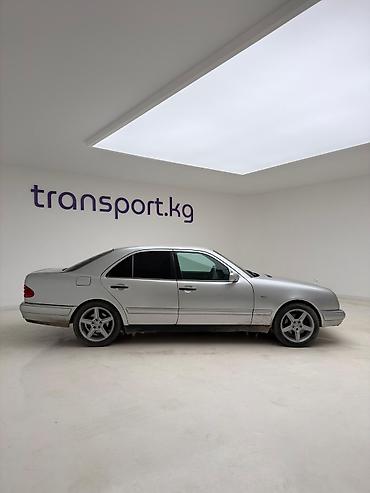 Mercedes-Benz: Mercedes-Benz E-Class: 1996 г., 3.2 л, Седан — 12