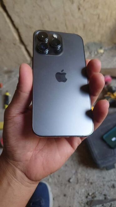 телефизор ош: IPhone 13 Pro, Колдонулган, 256 ГБ, Black Titanium, Каптама, 83 %