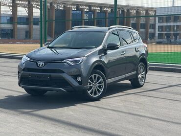 Toyota: Toyota RAV4: 2018 г., 2.5 л, Автомат, Бензин, Кроссовер