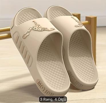 botinka ayaqqabılar: Unisex rezin şlapanlar – “Motion” detalları ilə Mövcud Ölçülər: 40 — 3