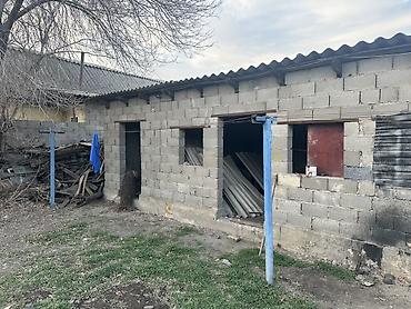 Аренда цехов, заводов и фабрик: Сдаю дом под бизнес район ГЭС 2 Алматинская 171 ранее был швейный цех — 3