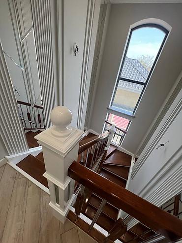 Продажа коттеджей и домов: 🏡 ПРОДАЁТСЯ СОВРЕМЕННЫЙ ОСОБНЯК 📍 Арча-Бешик | ул. Кен Кол / Чёртекова — 13