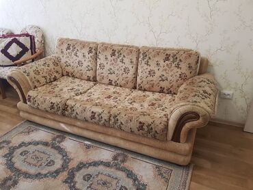 philips xenium раскладушка in Кыргызстан | УТЮГИ: Продаю трехместный диван LINAРаскладывается как двухспальная