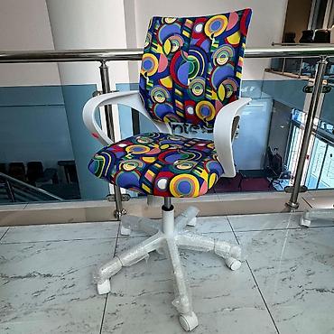 Sifarişlə kreslolar: Uşaqlar üçün kreslo, say cox olarsa endirim olacaq. odeniş negd ve ya — 2