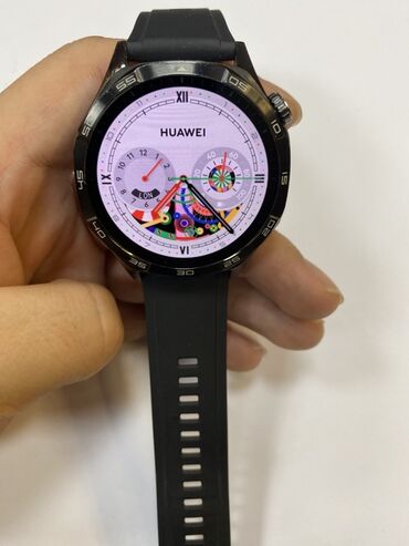 Huawei: Смарт-часы Huawei gt 5 (круглый корпус, черный силиконовый ремешок)