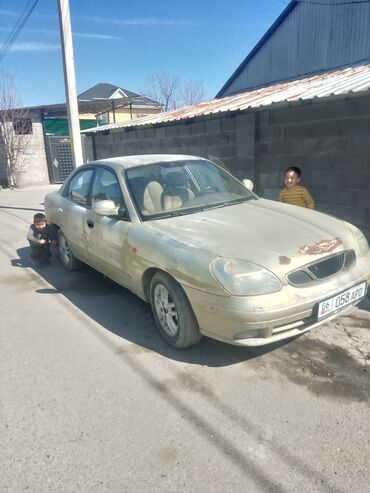 Daewoo: Daewoo Nubira: 1999 г., 1.5 л, Механика, Бензин, Седан