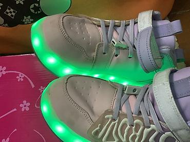 Кроссовки и спортивная обувь: Светящиеся кеды для детей/Ролики 🛼подростков! Удобные подходит по 37 — 1