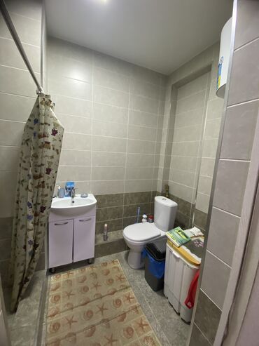 Продажа квартир: 1 комната, 40 м², Элитка, 4 этаж, Евроремонт at lalafo.kg — 9 Продажа квартир: 1 комната, 40 м², Элитка, 4 этаж, Евроремонт — 9