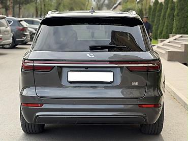 Lixiang: Lixiang One: 2021 г., 1.2 л, Автомат, Электромобиль, Кроссовер — 5