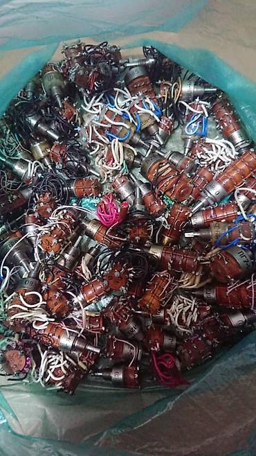 Выключатели: Лот: галетные переключатели ПГ и комплектующие Описание: - Пакетная — 3