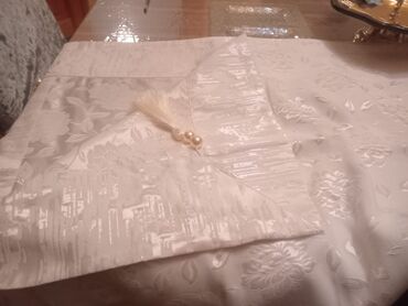 Samovarlar: Satılır: Məişət və geyim əşyaları paketi 1) Elektrik samovarı - — 13