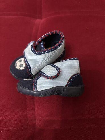 Детская обувь: Тапочки детские, дома носить очень удобно особенно если у ребенка