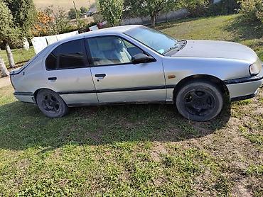 Nissan: Nissan Primera: 1991 г., 2 л, Механика, Бензин, Седан — 9