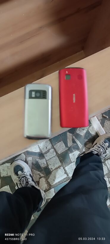 j 2 телефон: Nokia 500, Б/у, 1 SIM