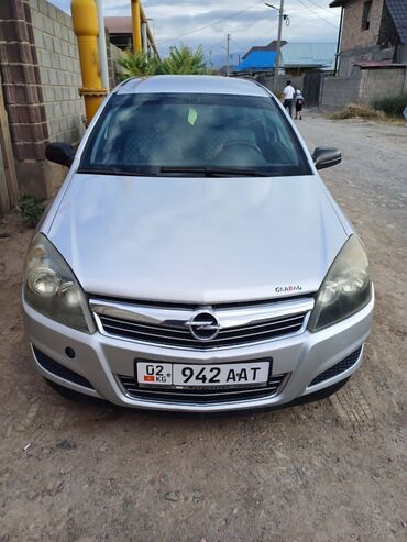 Opel: Opel Astra: 2008 г., 2 л, Автомат, Дизель, Универсал