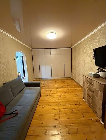30: 1 комната, 30 м², Мед Академия Хрущевка, 2 этаж — 9