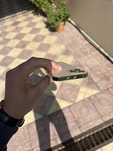 lg tv 82 ekran: IPhone 12 Pro Max, Золотой, Face ID — 7