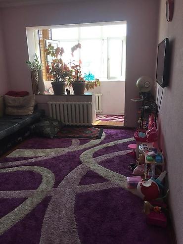 квартиры бишкек аламедин 1: 3 бөлмө, 823 м², Аламедин-1 мкр 105-серия, 5 кабат, Эски ремонт — 1