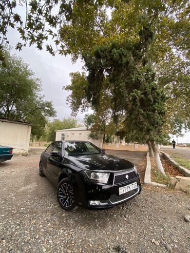 Iran Khodro: Iran Khodro : 1.7 l | 2022 il 145534 km Sedan — 12