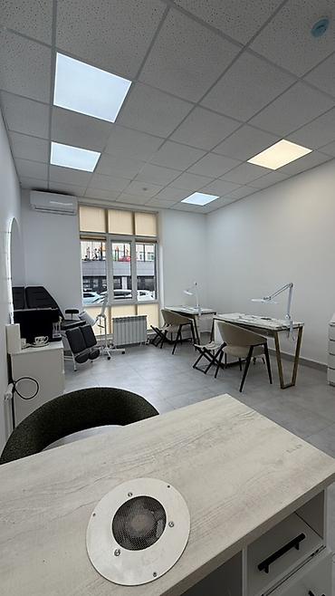 Продажа коммерческой недвижимости: Маникюрный салон 21 м², С ремонтом, С оборудованием, Кабинет, Отдельный вход — 2