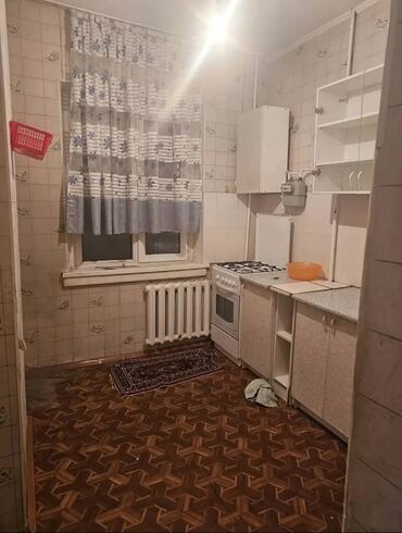 Продажа домов: 2 комнаты, 50 м², 105 серия, 4 этаж, Косметический ремонт